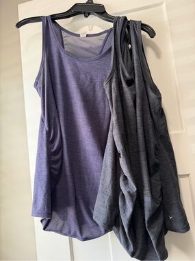Bundle of 2 Old Navy Women's Heathered Breathe ON Mesh-Back Tank Top small
